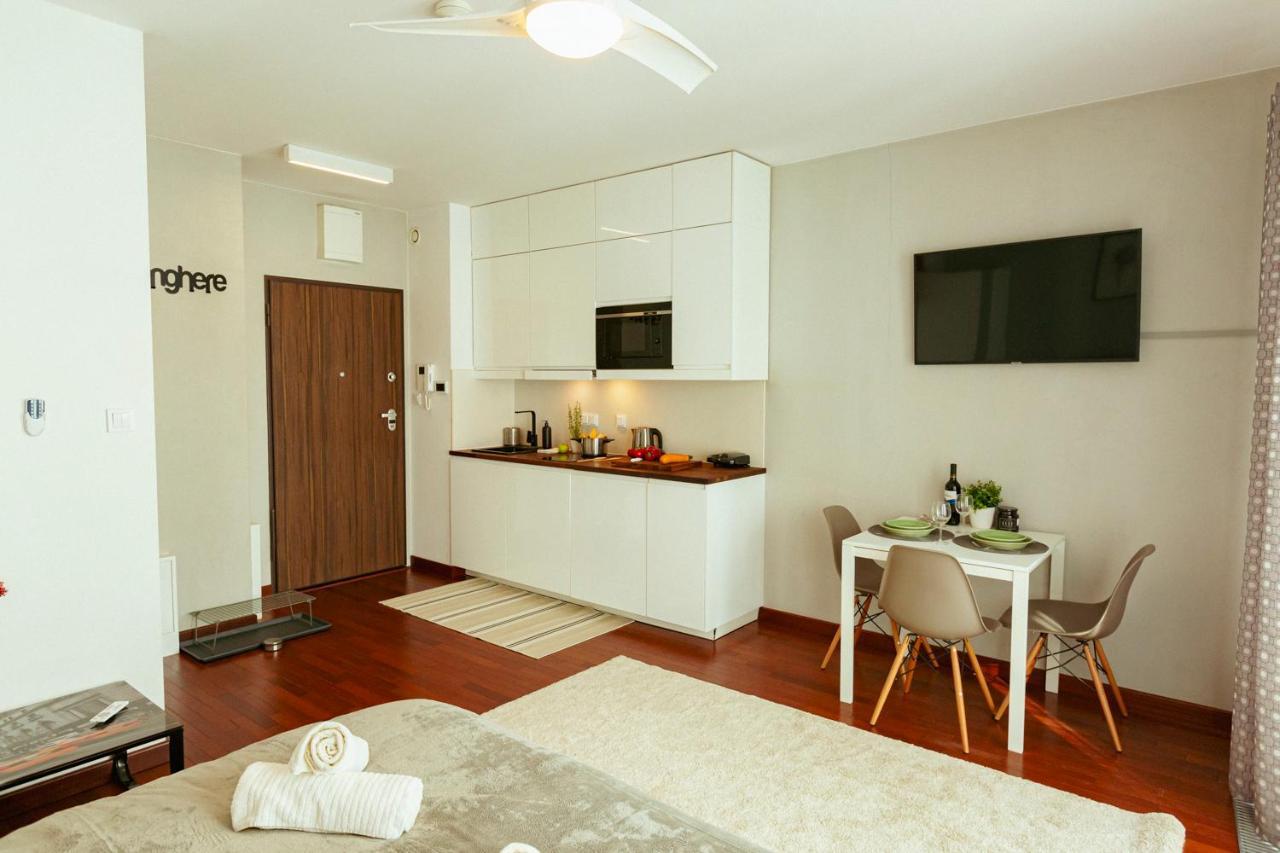 Pawia 51 - Piekny Wiok Na Centrum Warszawy - Duzy Balkon - Smart Tv 55 Cali Wifi - Good Apartments Varsóvia Exterior foto